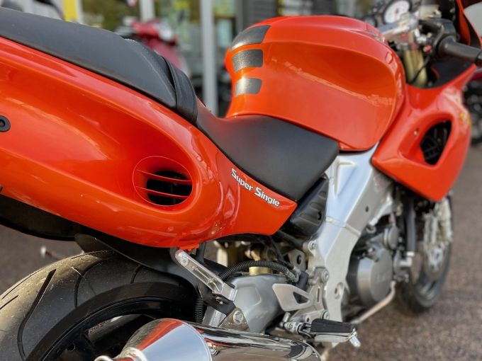 YAMAHA SZR 4