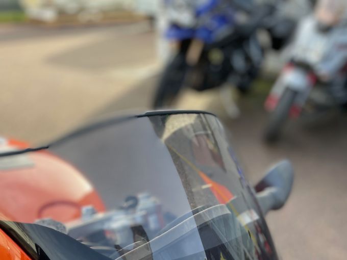 YAMAHA SZR 4