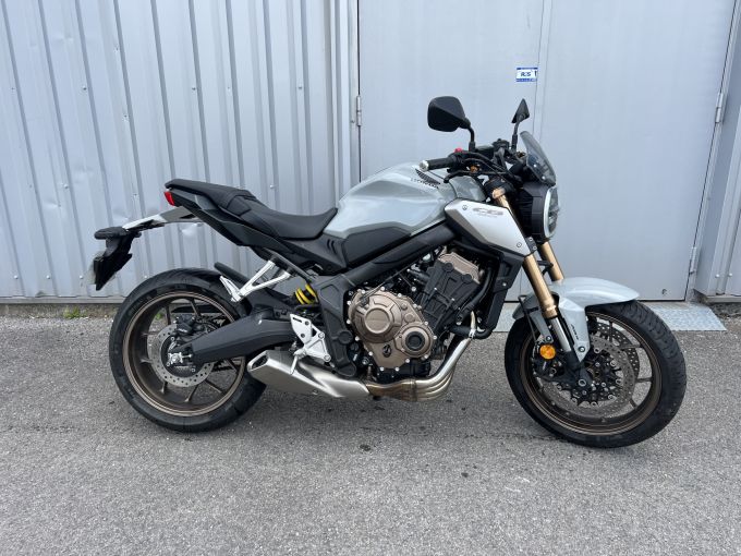HONDA CB 650 R 4