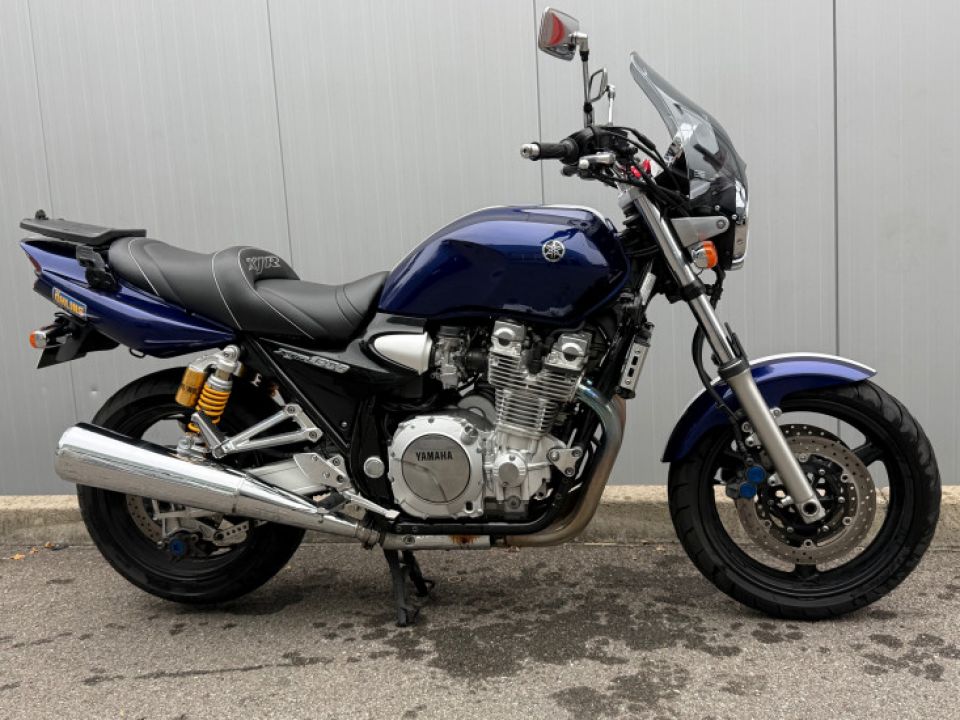 YAMAHA XJR 1300 4