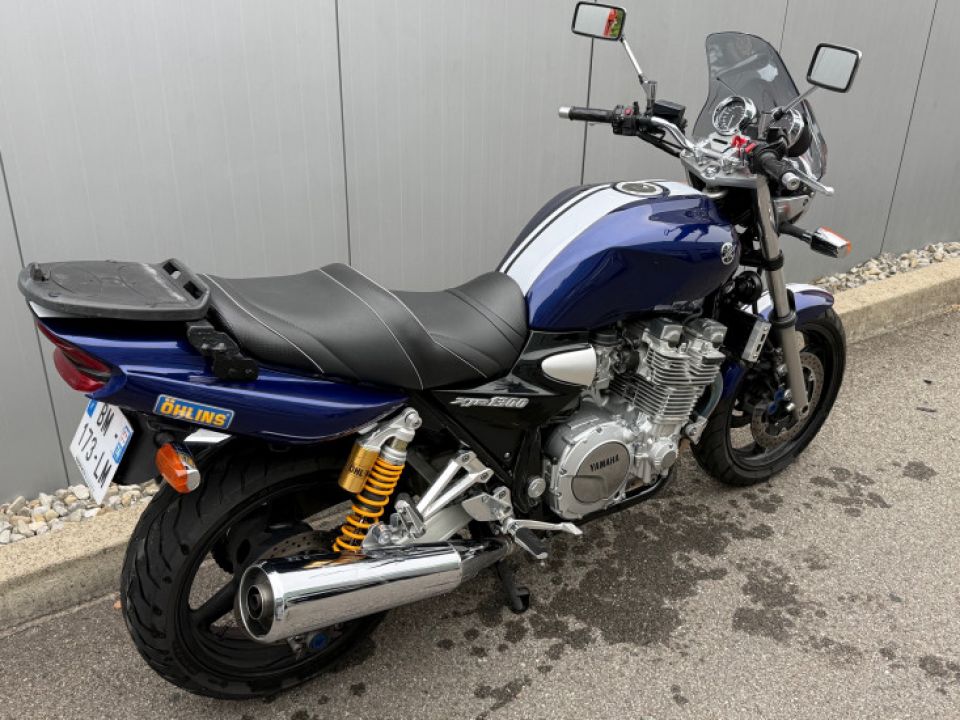 YAMAHA XJR 1300 4