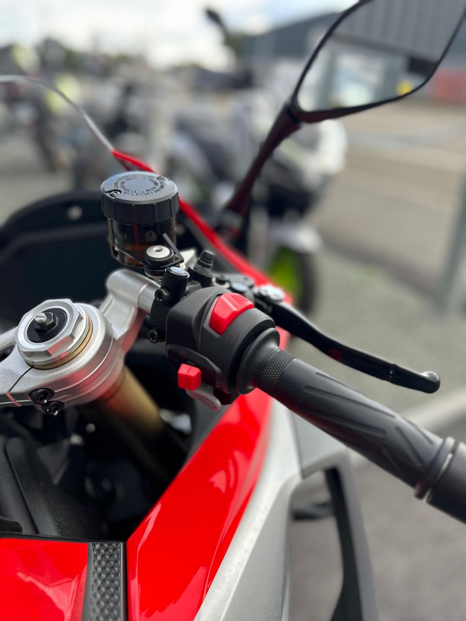 QJ MOTOR SRK 600 RS 4