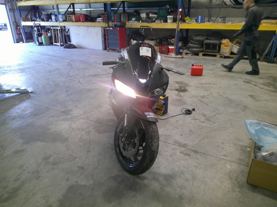 HONDA CBR 600 RR 4