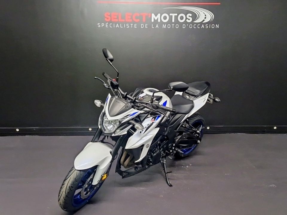 SUZUKI GSX-S 750 4