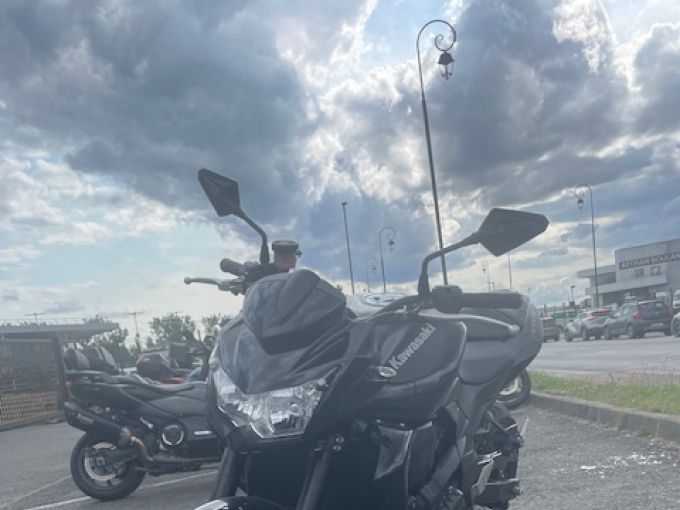 KAWASAKI Z 750 4