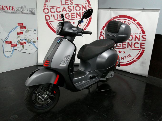 VESPA GTS 125IE SUPER 4