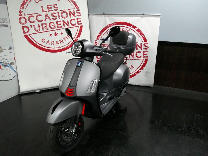 VESPA GTS 125IE SUPER 4