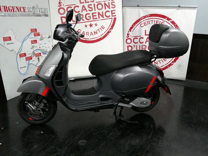 VESPA GTS 125IE SUPER 4