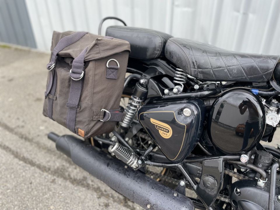 ROYAL ENFIELD BULLET 500 CLASSIC 4