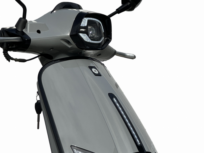 IMF scooter Ferry 4