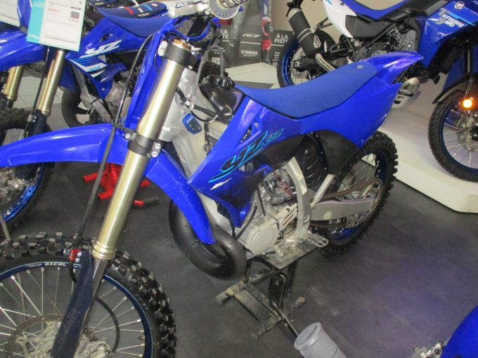 YAMAHA YZ250 4