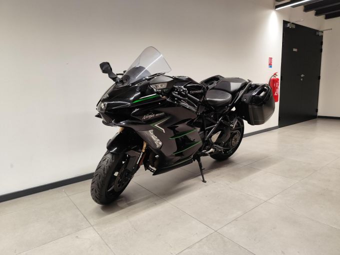 KAWASAKI Ninja H2 SX 4