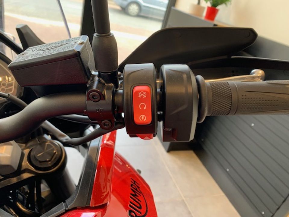 TRIUMPH TIGER SPORT 660 4