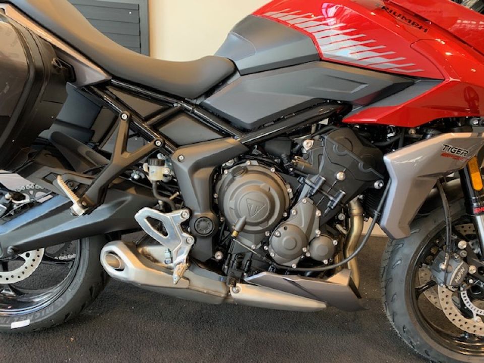 TRIUMPH TIGER SPORT 660 4