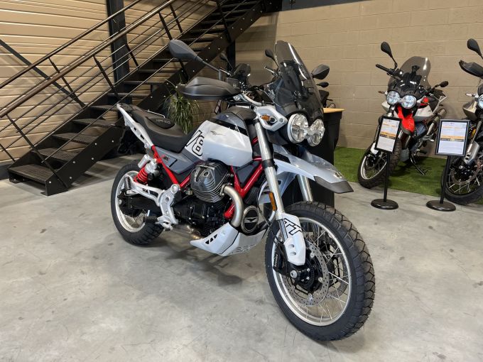 MOTO GUZZI V85 TT 850 4