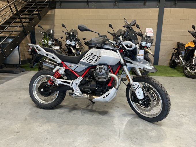 MOTO GUZZI V85 TT 850 4