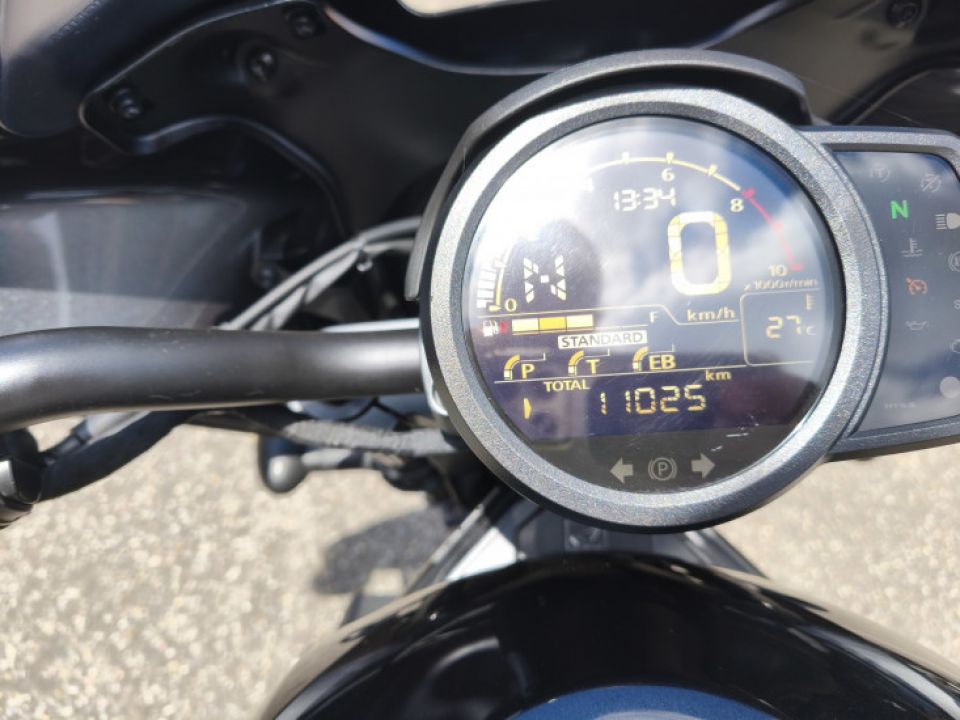 HONDA CMX 1100 REBEL 4