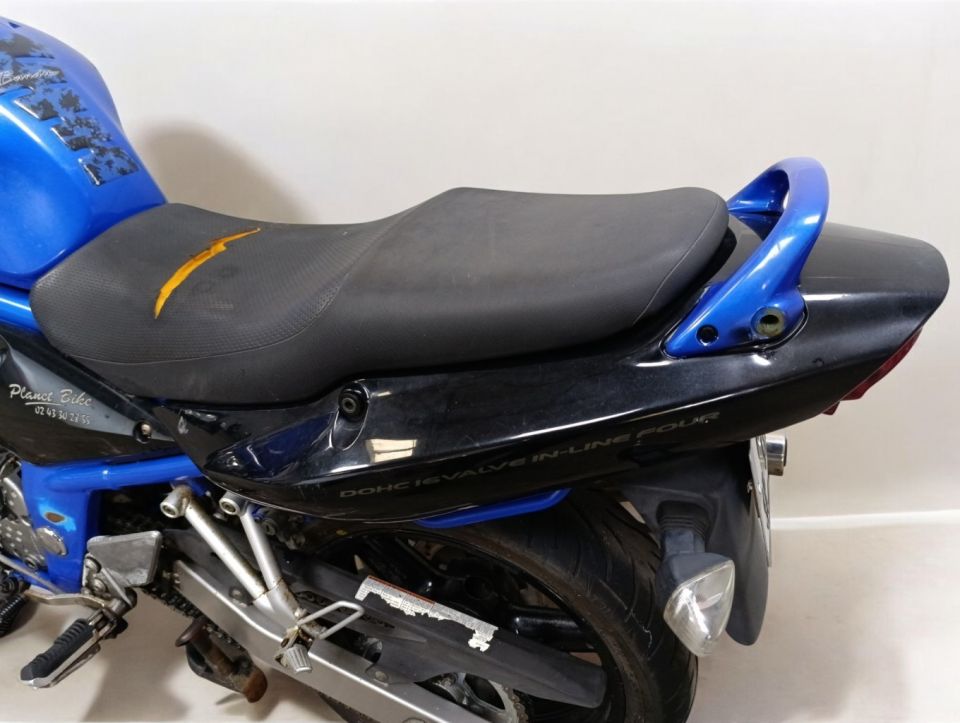 SUZUKI GSF 600 BANDIT 4