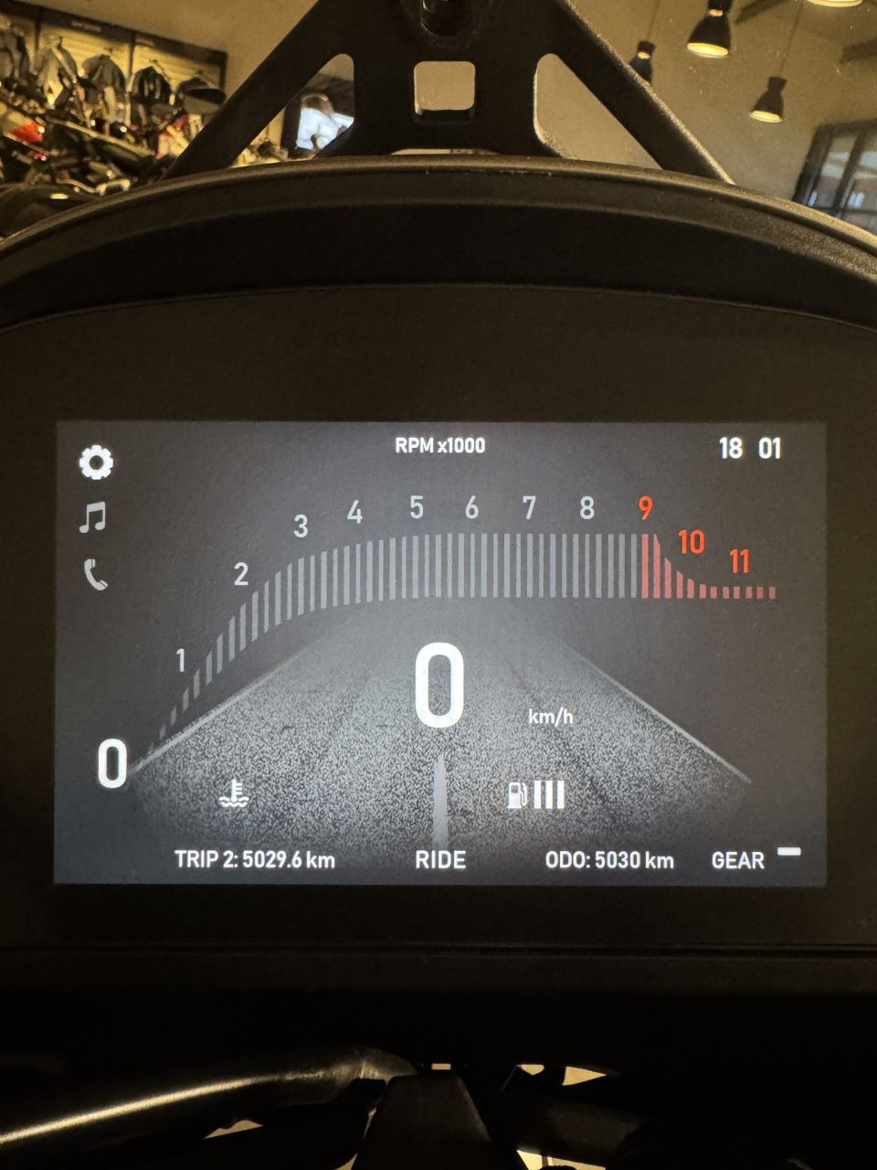 MOTO MORINI X-cape 650 4