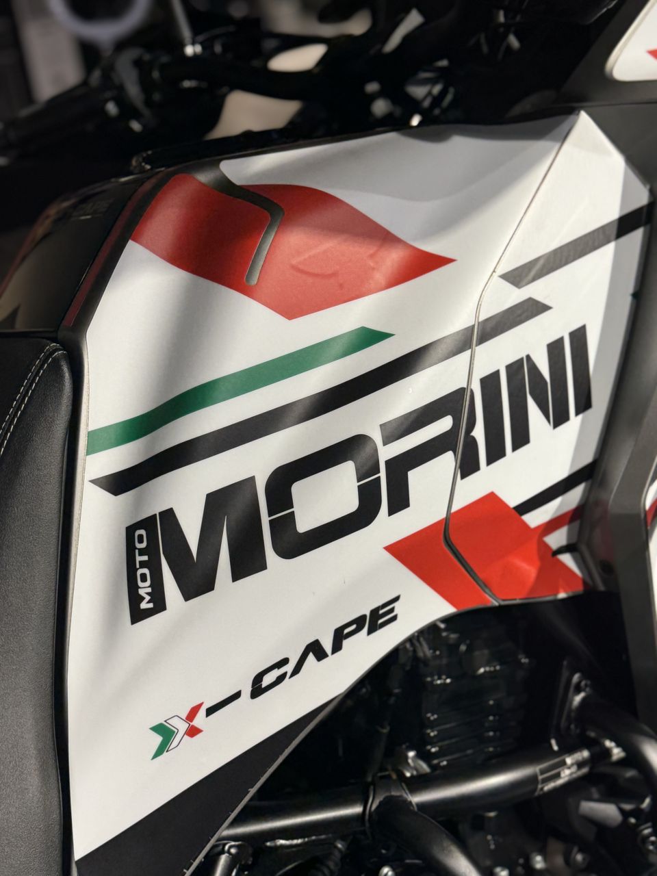 MOTO MORINI X-cape 650 4