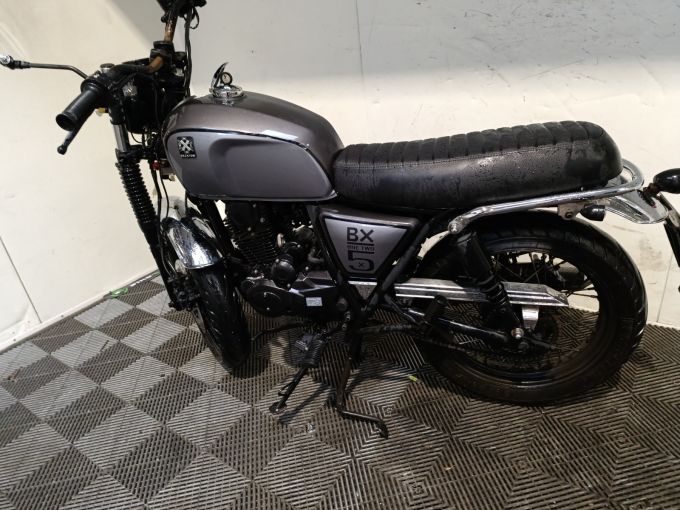 BRIXTON MOTORCYCLES BX 125 4