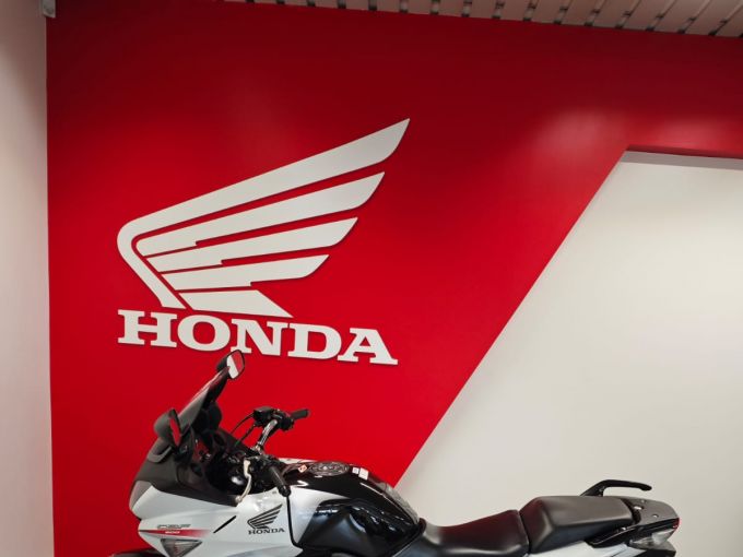 HONDA CBF 600 S 4