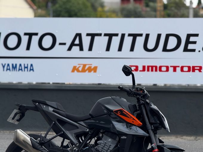 KTM 990 DUKE 4