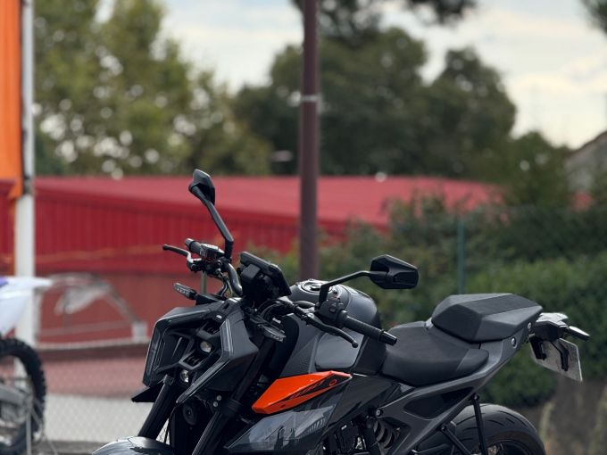KTM 990 DUKE 4