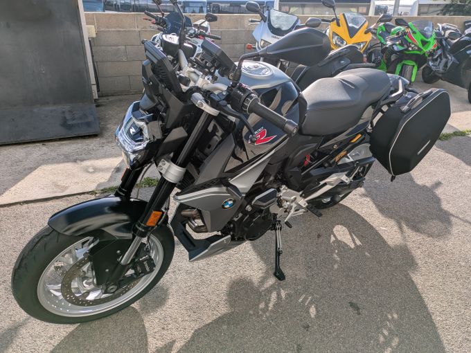 BMW F 800 R 47.5CV 4