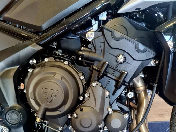 TRIUMPH TIGER SPORT 660 4