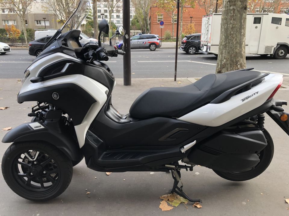 YAMAHA TRICITY 300 4