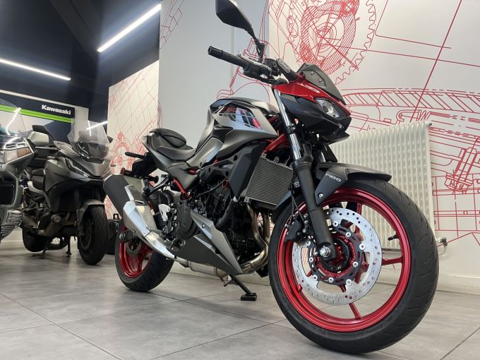 KAWASAKI Z500 SE 4