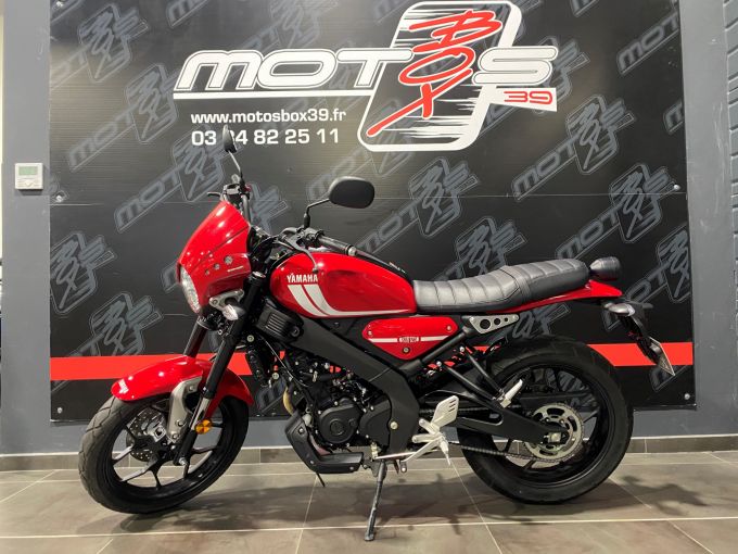 YAMAHA XSR 125 4
