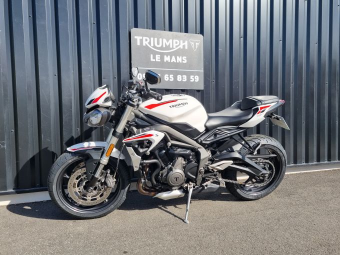 TRIUMPH STREET TRIPLE 660 S A2 4