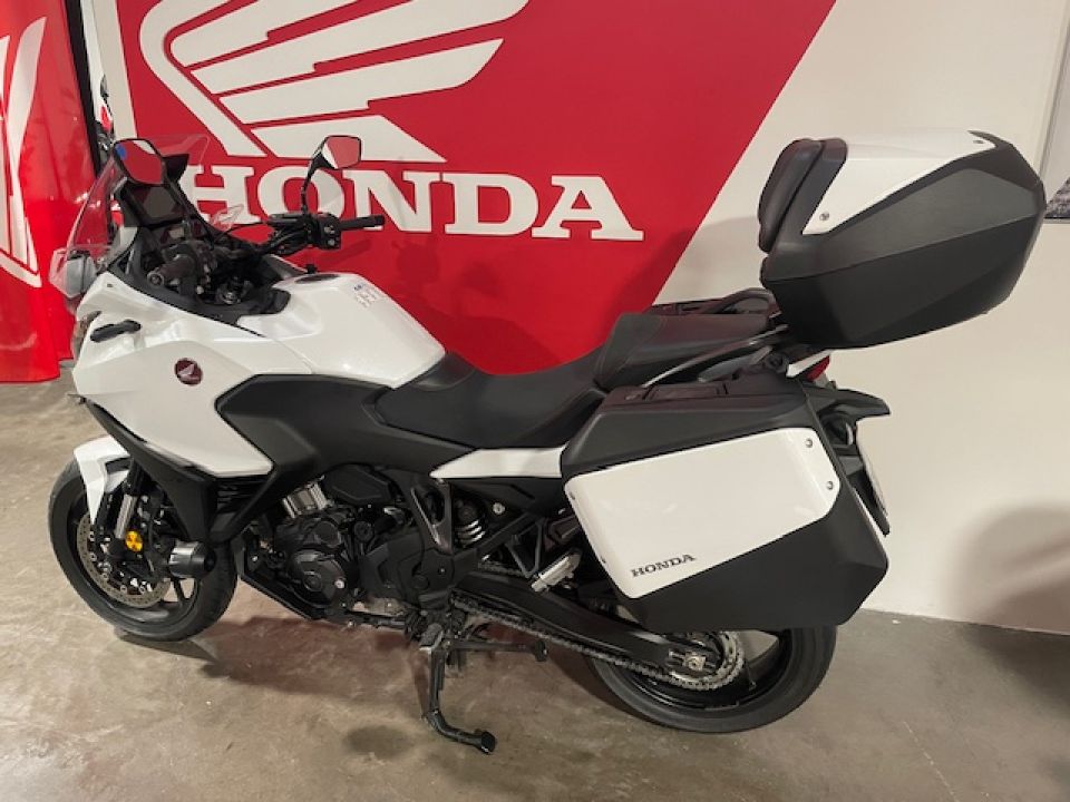 HONDA NT 1100 4