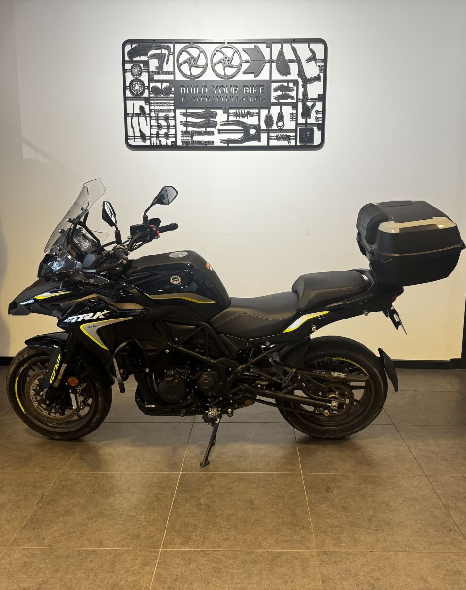 BENELLI TRK 502 4