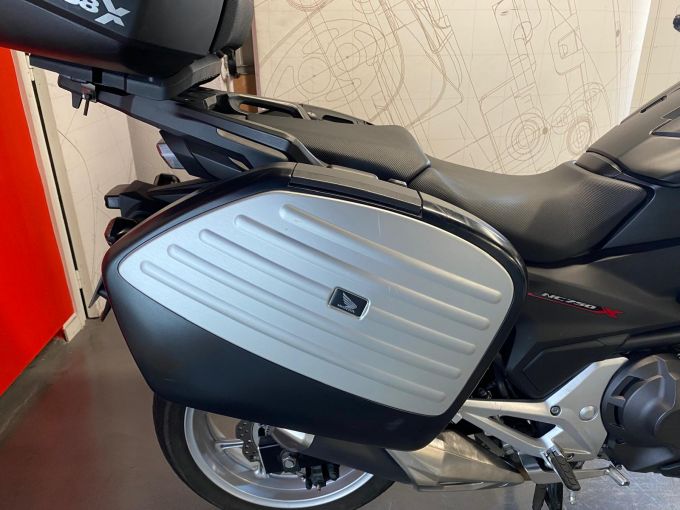 HONDA NC 750 X 4