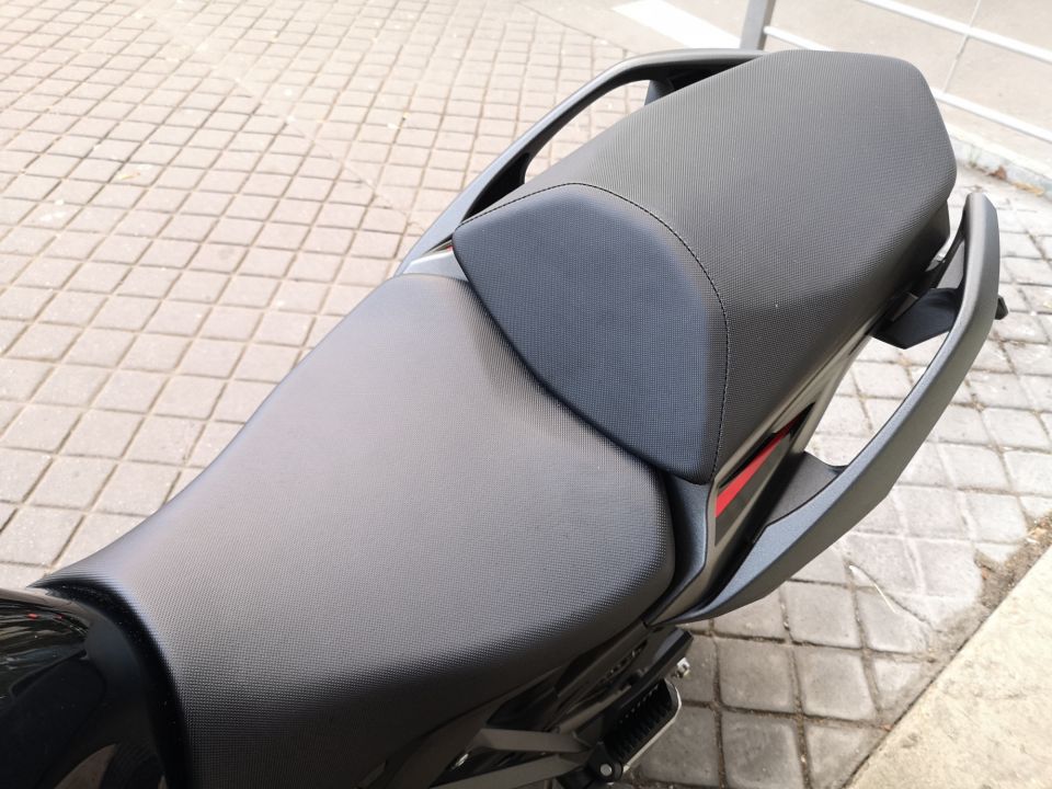 KAWASAKI NINJA 1100 SX SE 4