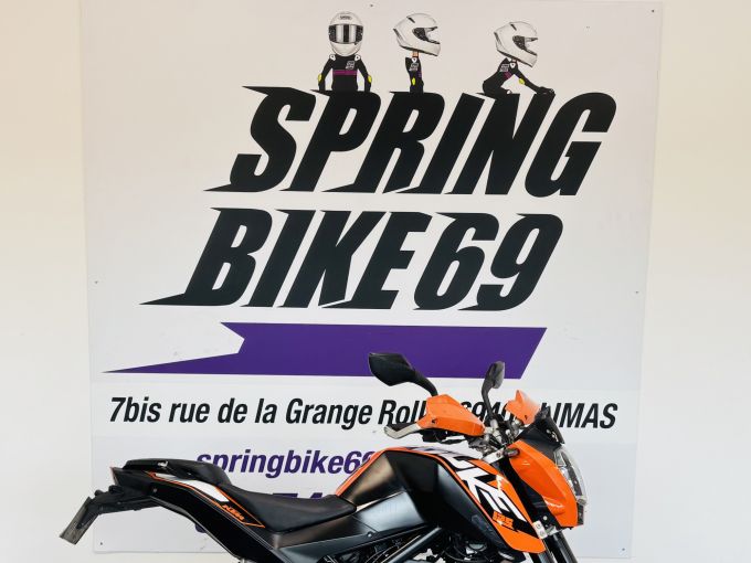KTM 125 DUKE 4