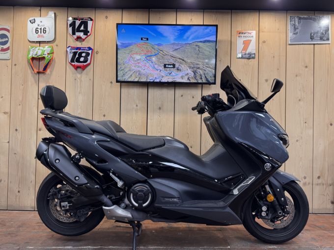 YAMAHA XP T-MAX 560 TECH MAX 4