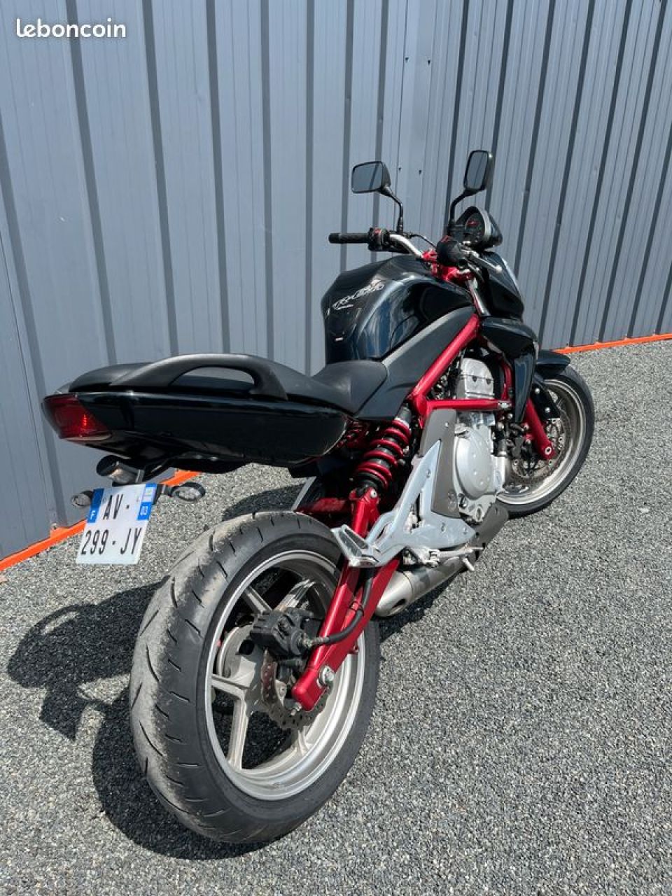 KAWASAKI ER-6 4