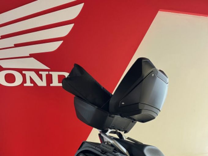 HONDA NSS FORZA 750 4