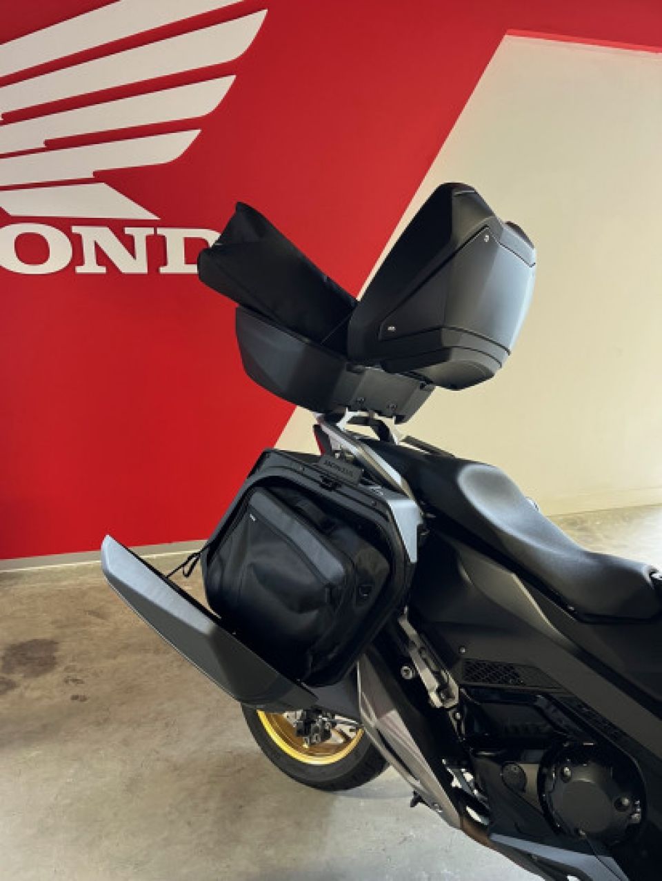 HONDA NSS FORZA 750 4