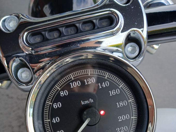 HARLEY-DAVIDSON SOFTAIL BREAKOUT 1690 4