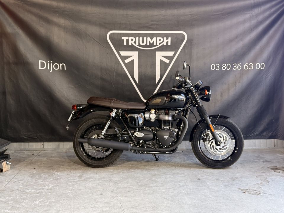 TRIUMPH Bonneville T120 Black 4