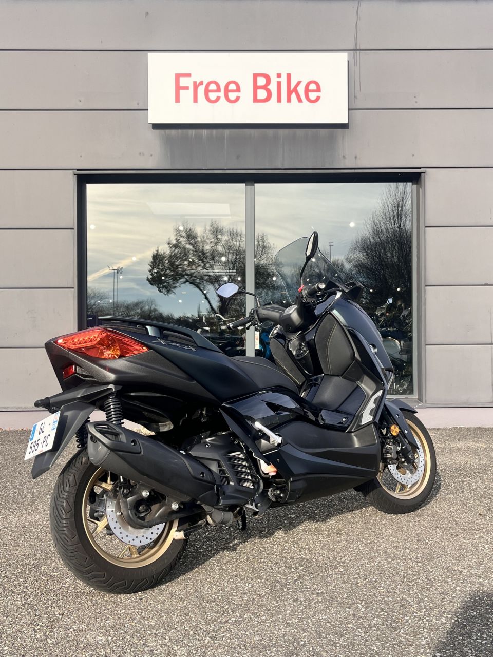 YAMAHA X-MAX 125 TECH MAX 4