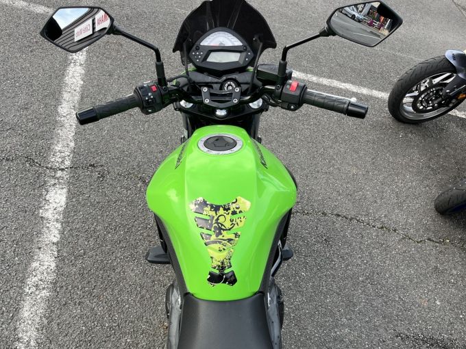 KAWASAKI ER-6 4