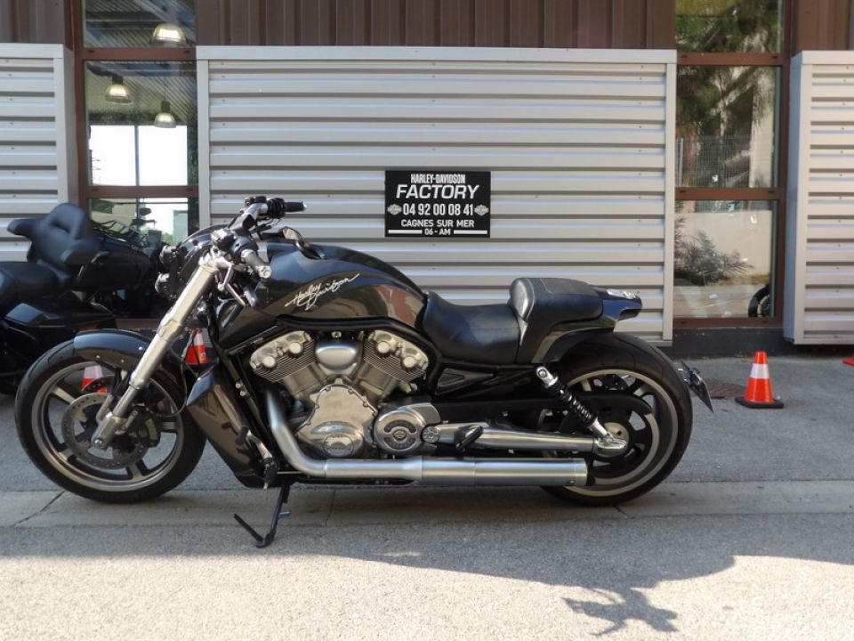 HARLEY-DAVIDSON V-ROD 1250 4