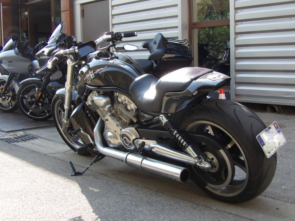 HARLEY-DAVIDSON V-ROD 1250 4
