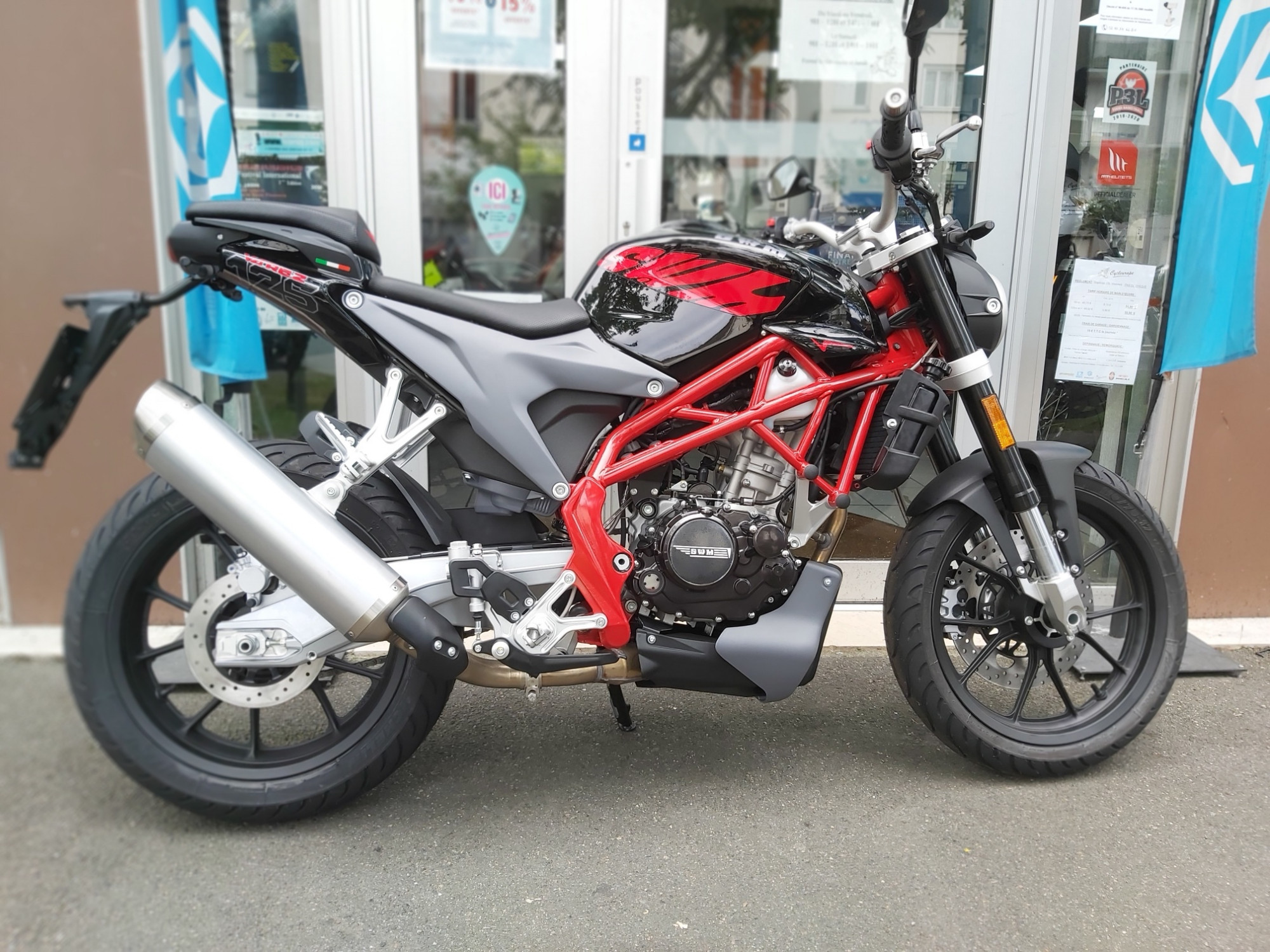 SWM RS 125 R 2020 125 cm3 moto enduro 0 km Noir 37000 Tours